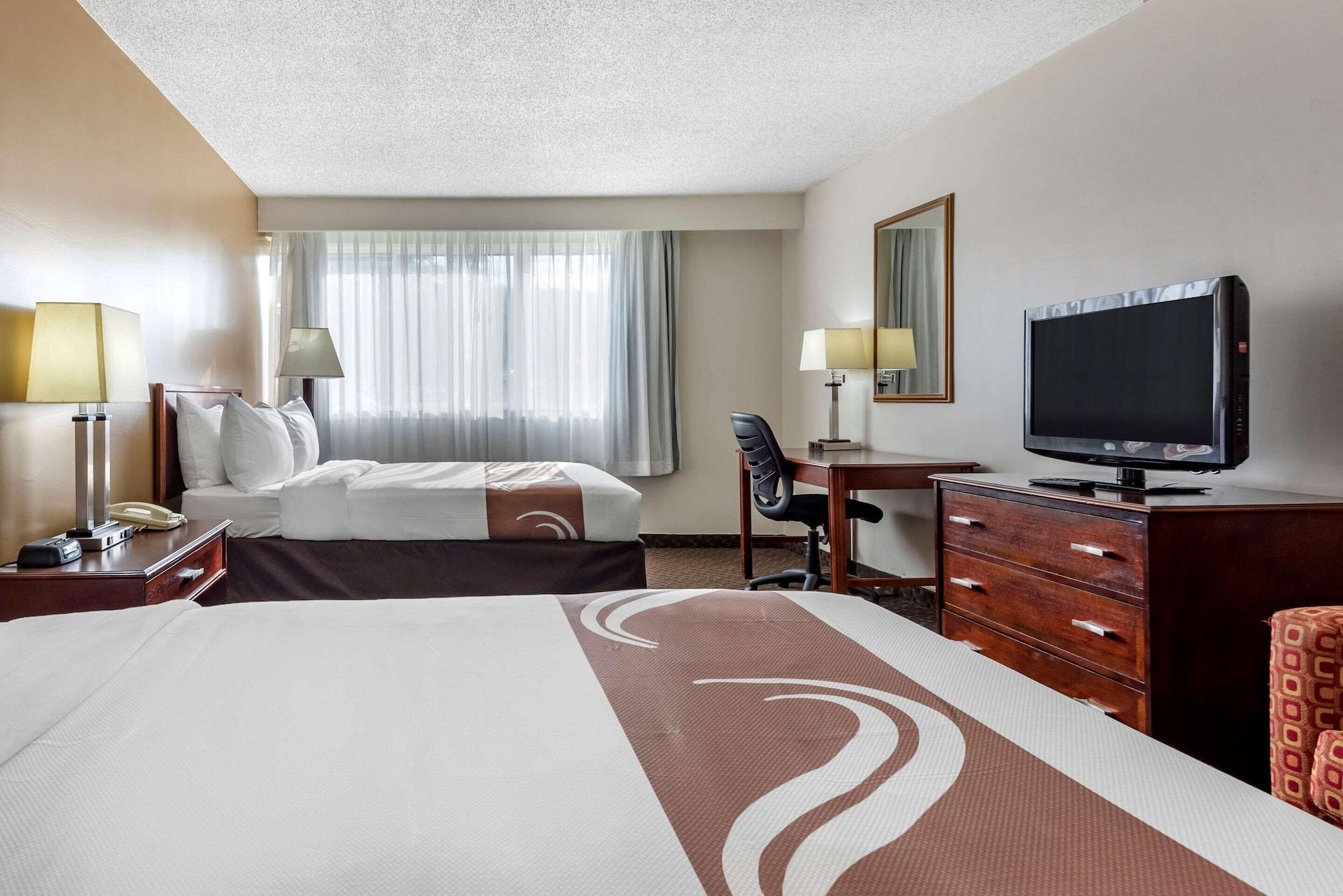 Quality Inn & Suites Vestal Binghamton Near University Экстерьер фото