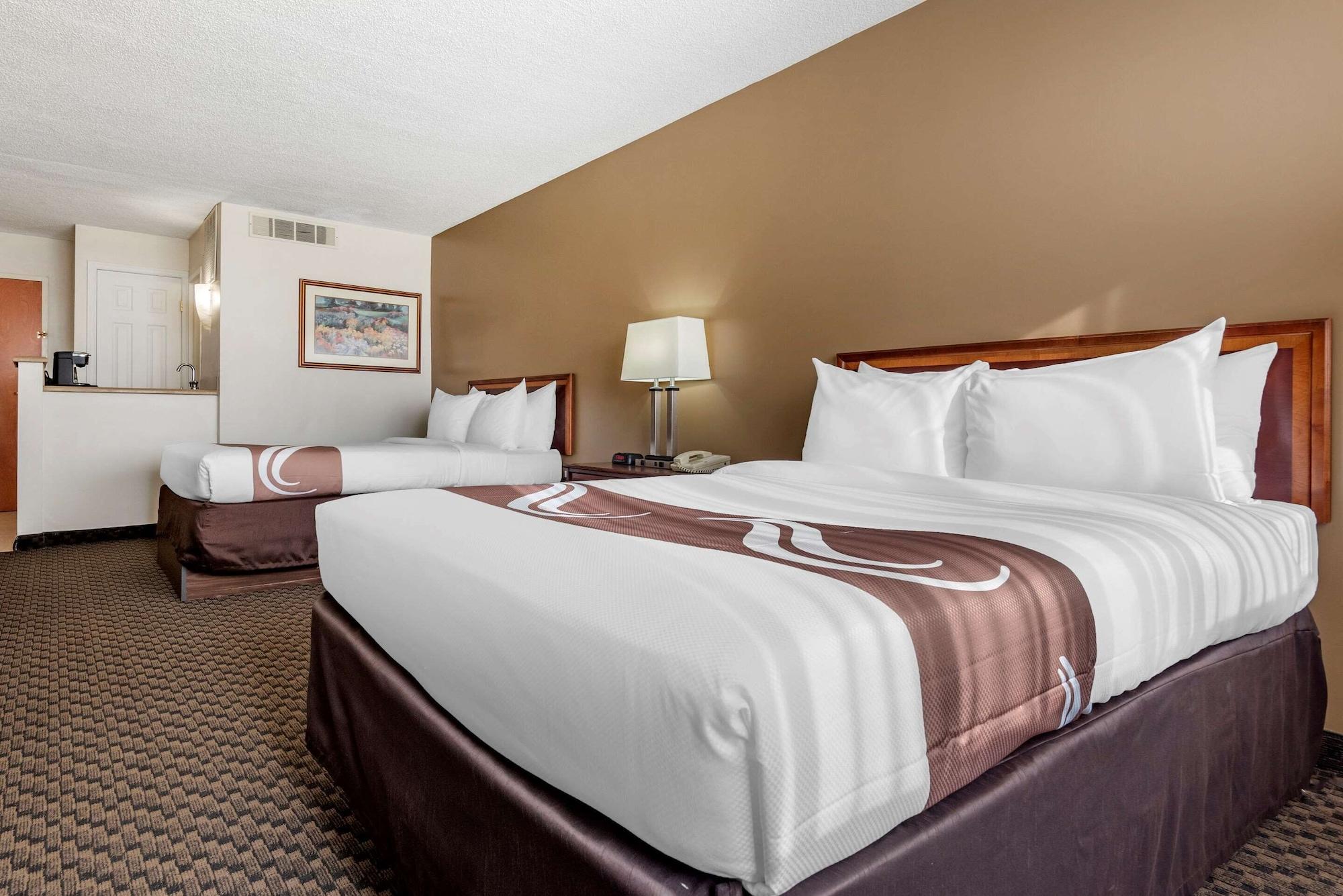 Quality Inn & Suites Vestal Binghamton Near University Экстерьер фото