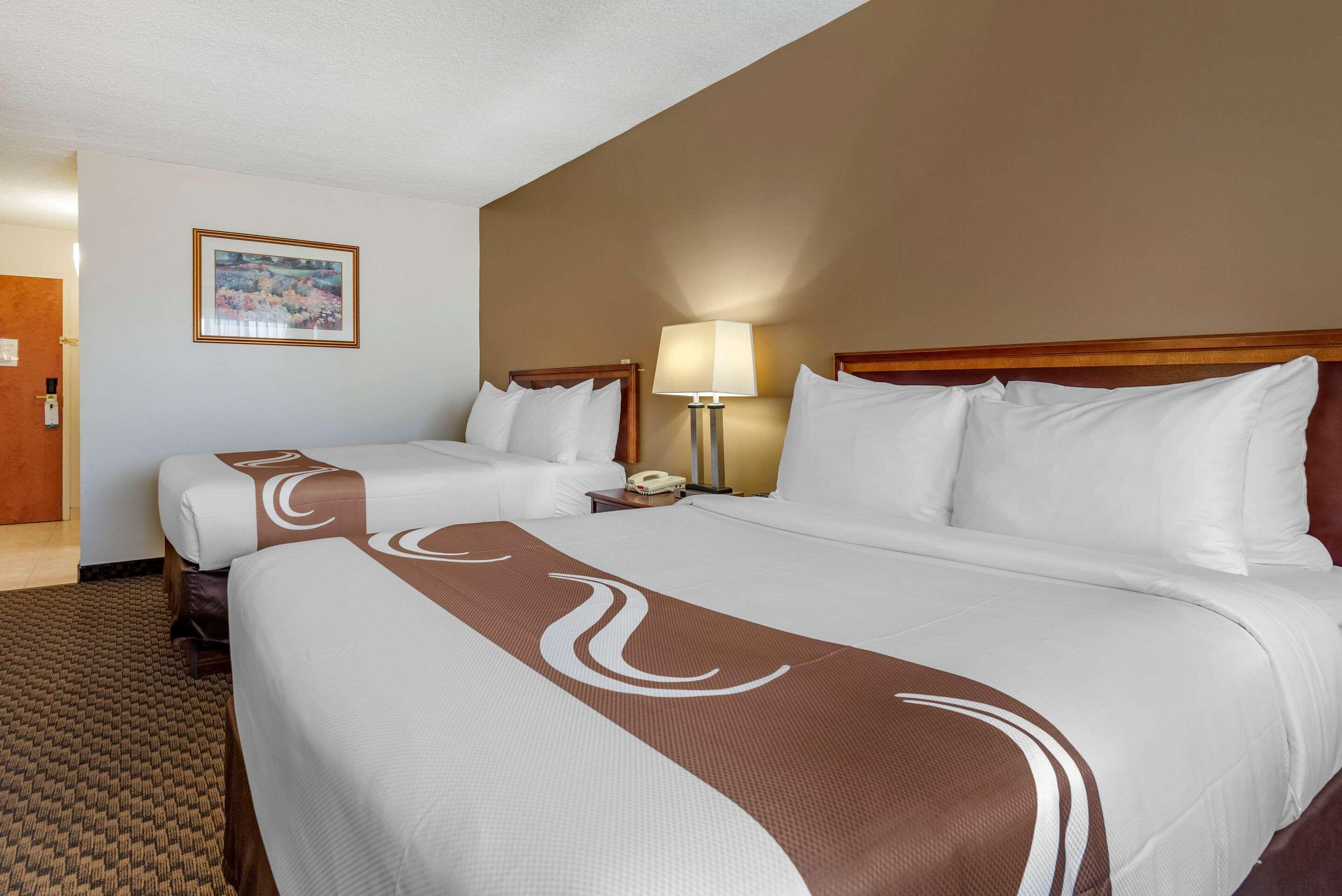 Quality Inn & Suites Vestal Binghamton Near University Экстерьер фото