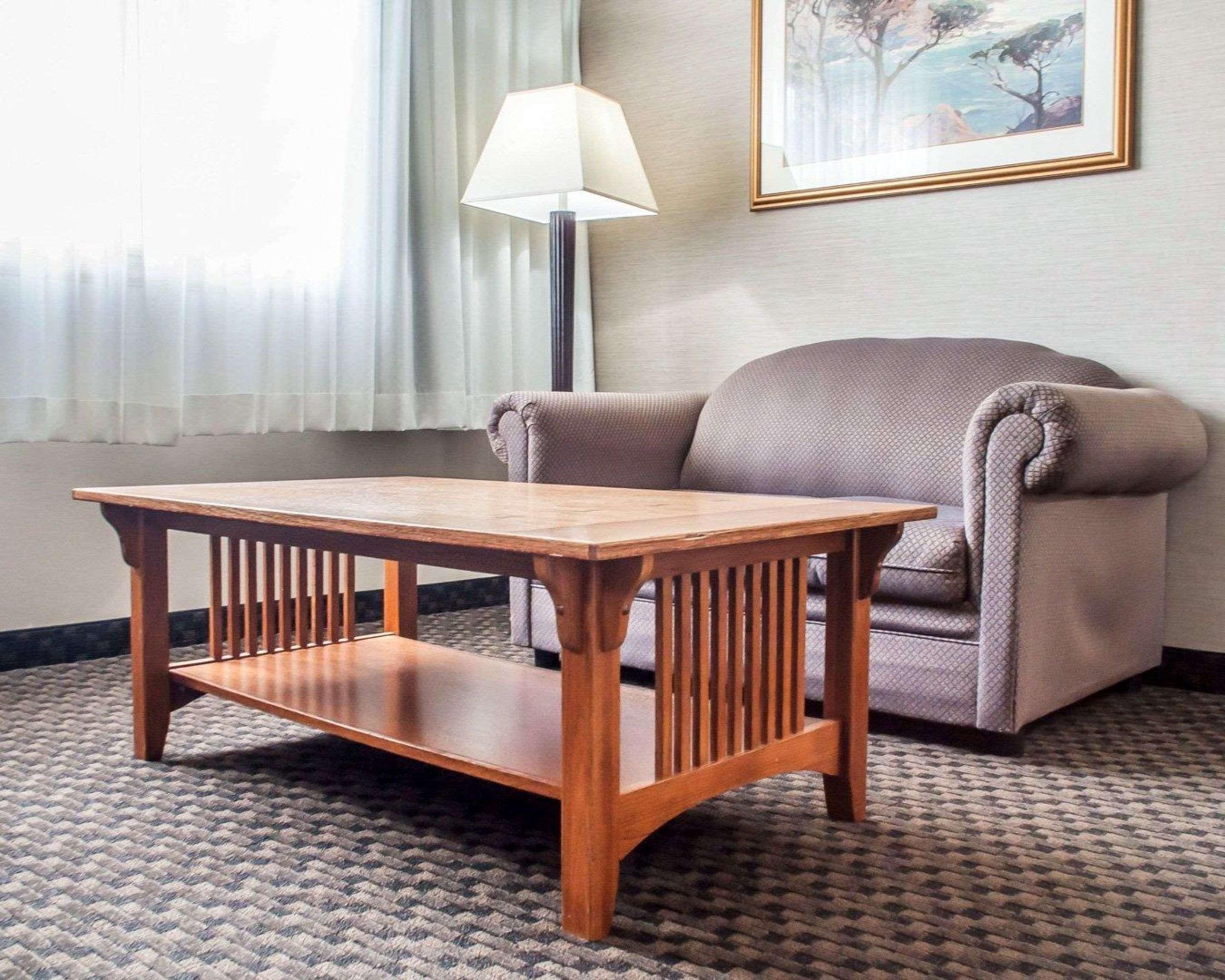 Quality Inn & Suites Vestal Binghamton Near University Экстерьер фото